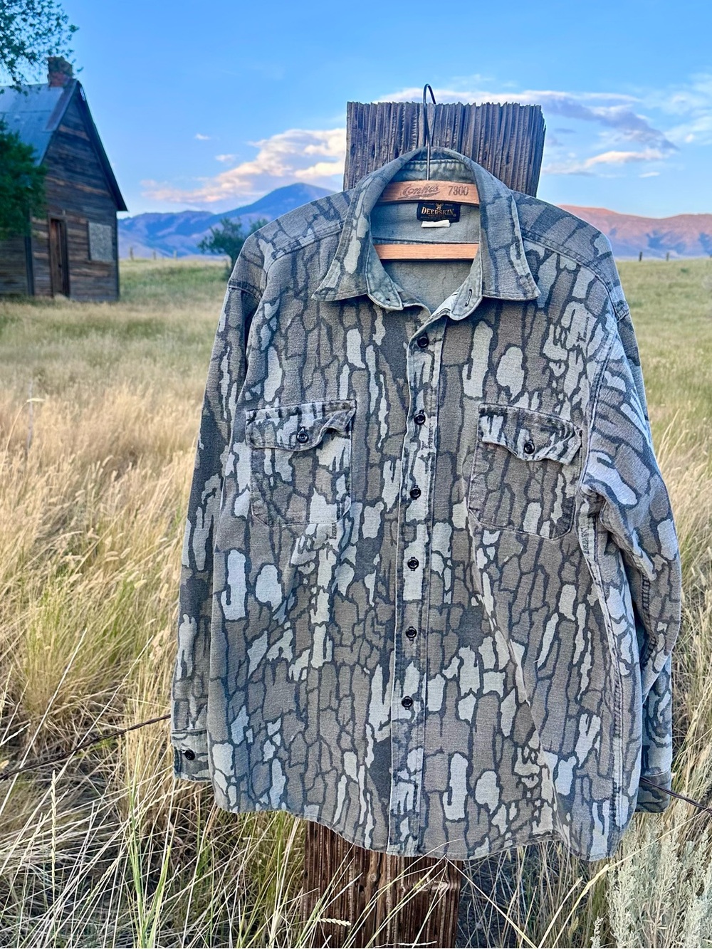 vintage deerskin camo button down shirt 90s streetwear hunting camouflage